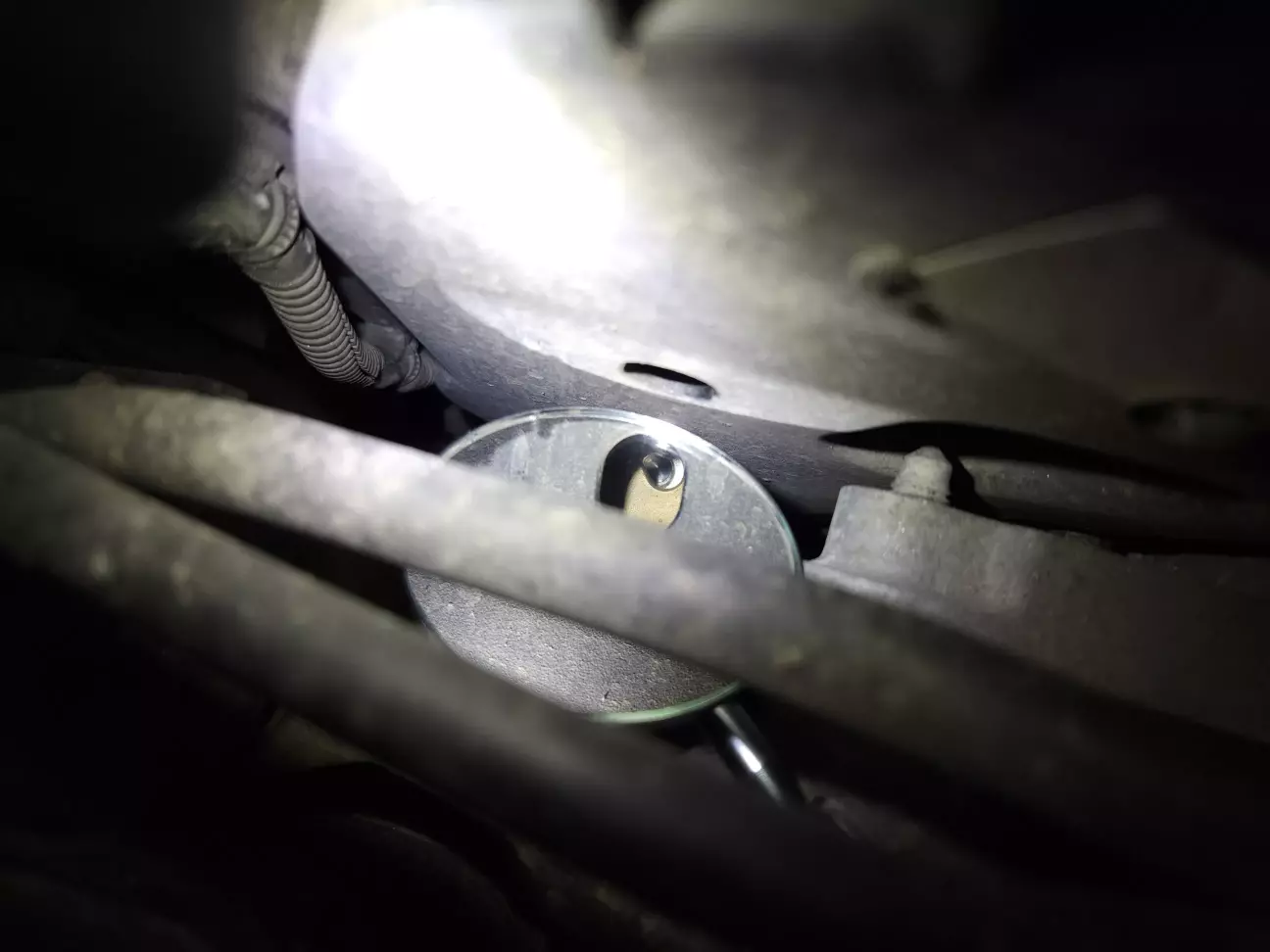 неспівпадіння мітки на шківі розподільчого вала