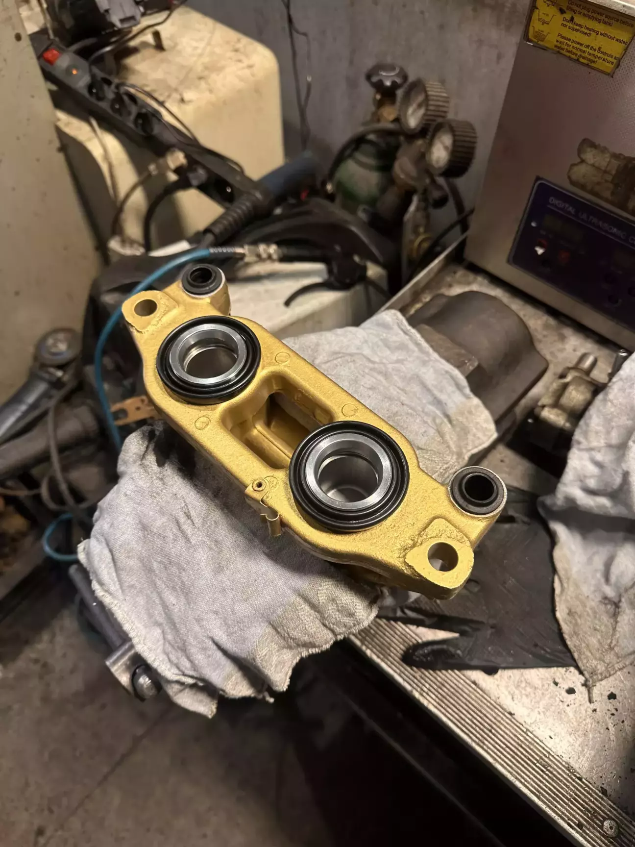 Поршні на місці