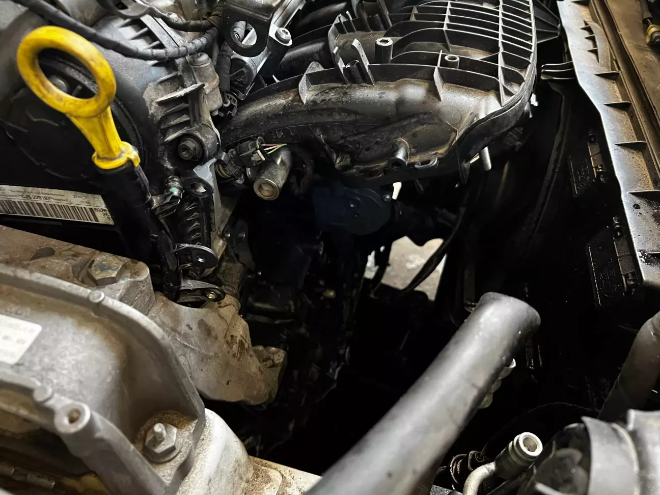 Місце перебування корпусу масляного фільтру