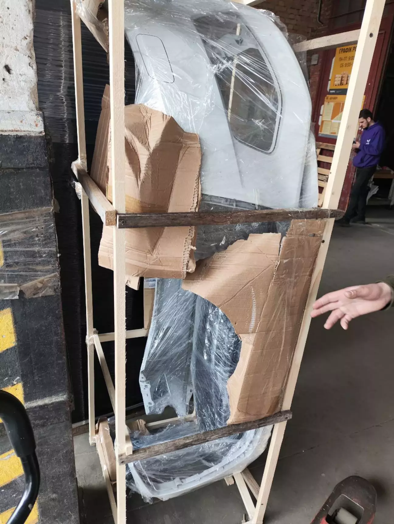 Делівері не пакує, обриштування за рахунок відправника