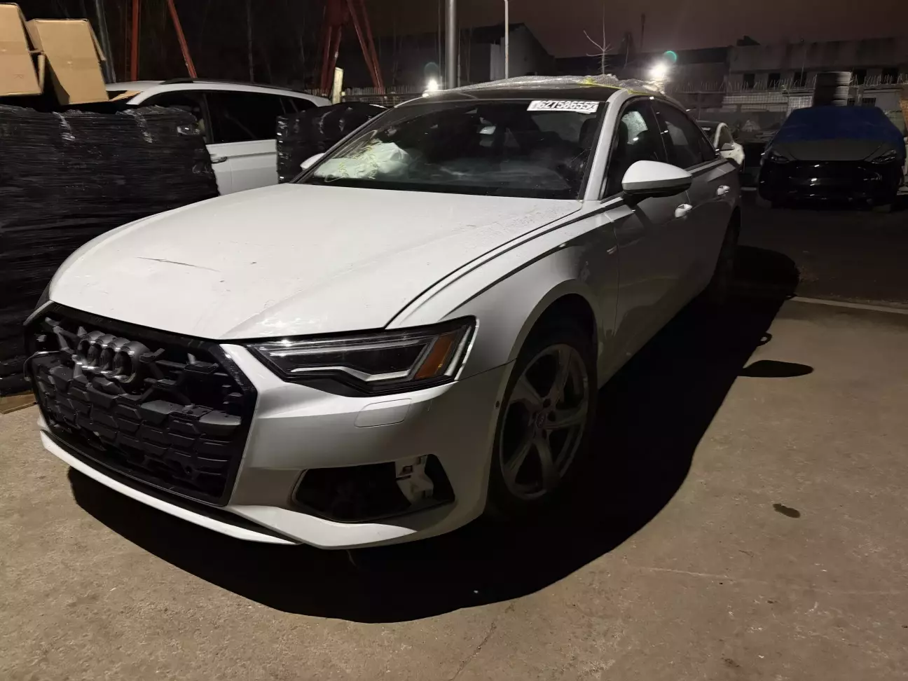 Тут кузовня тільки зібрана, але ще не фарбована