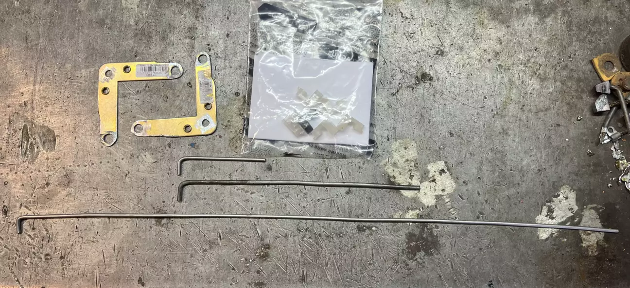 Підготовлені деталюшки для другої дверки