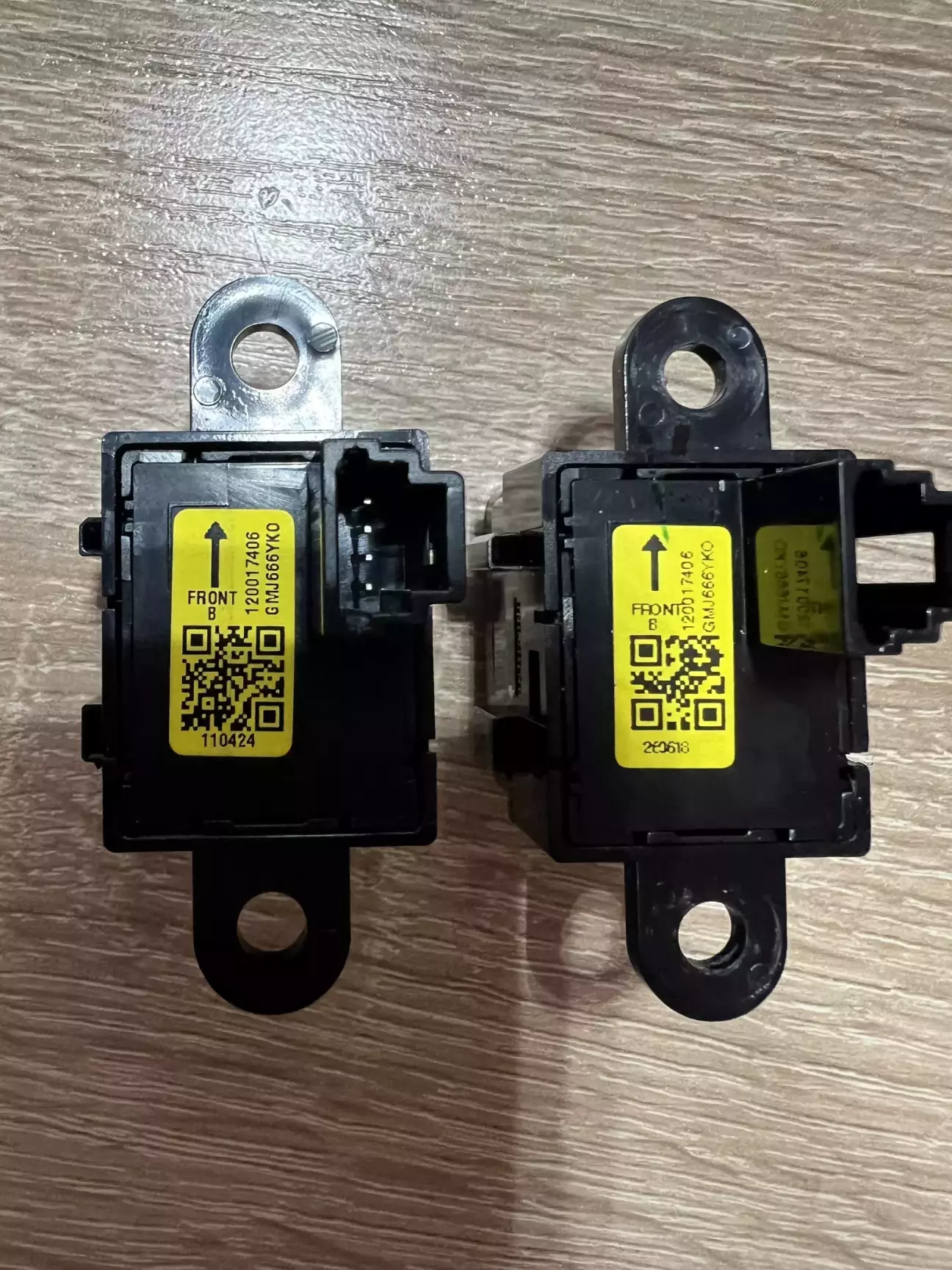 1:1 всі маркування та клеймо Mazda.