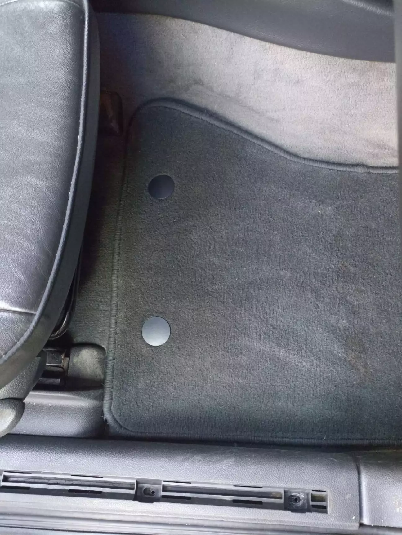 Эти клипсы конечно не столь аккуратны по своему размеру, но я доволен :)