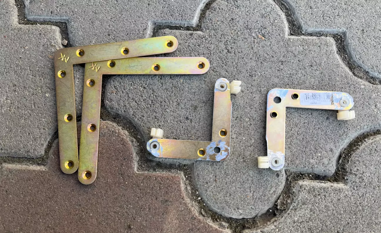 Два кутники готові