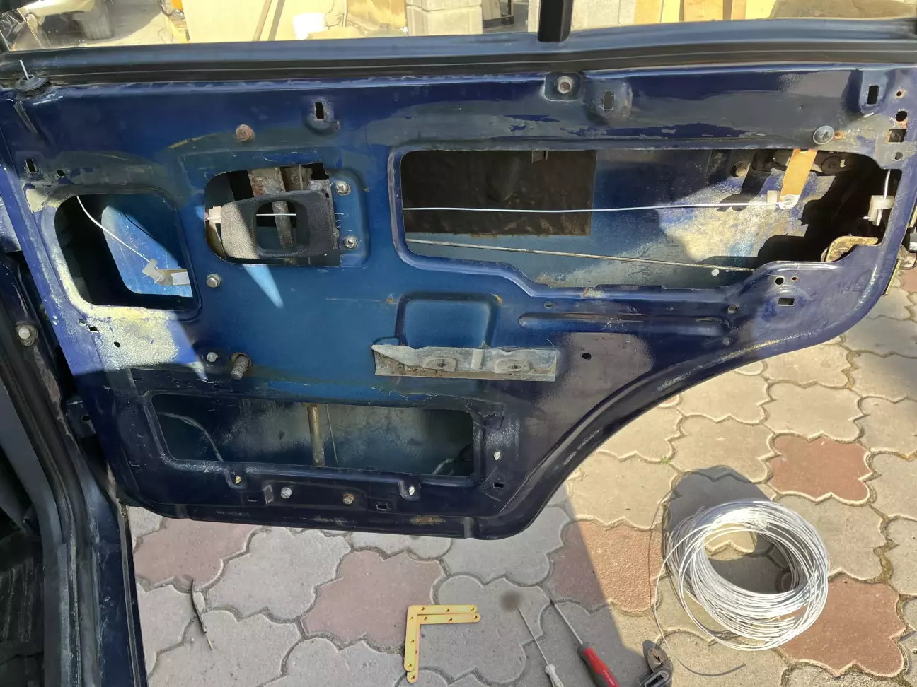 Тяги з алюмінієвої проволоки