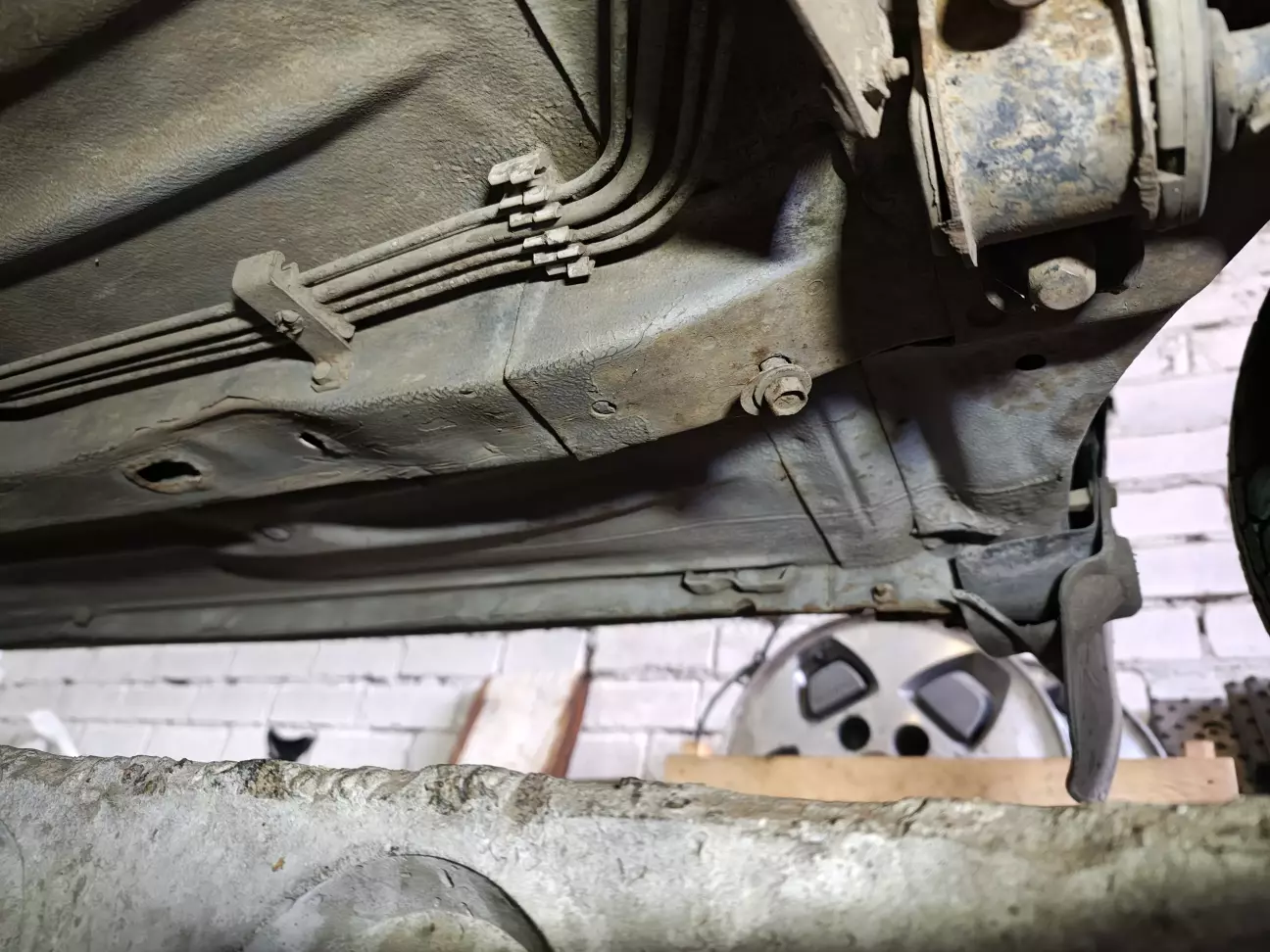 Місцями трохи прим'яті лонжі, але це не проблема. Це в них сімейне походу