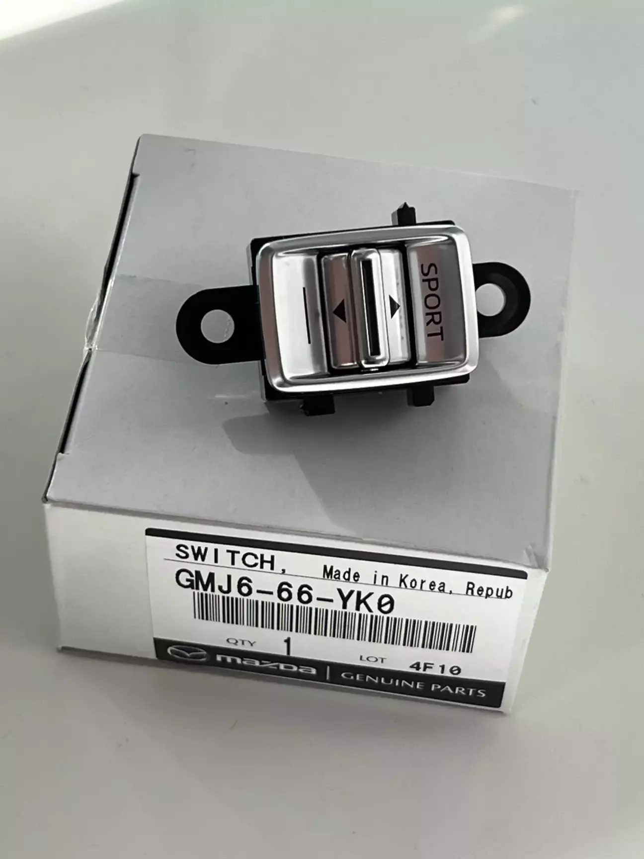 Придбав нову OEM кнопку SPORT за розумний цінник.