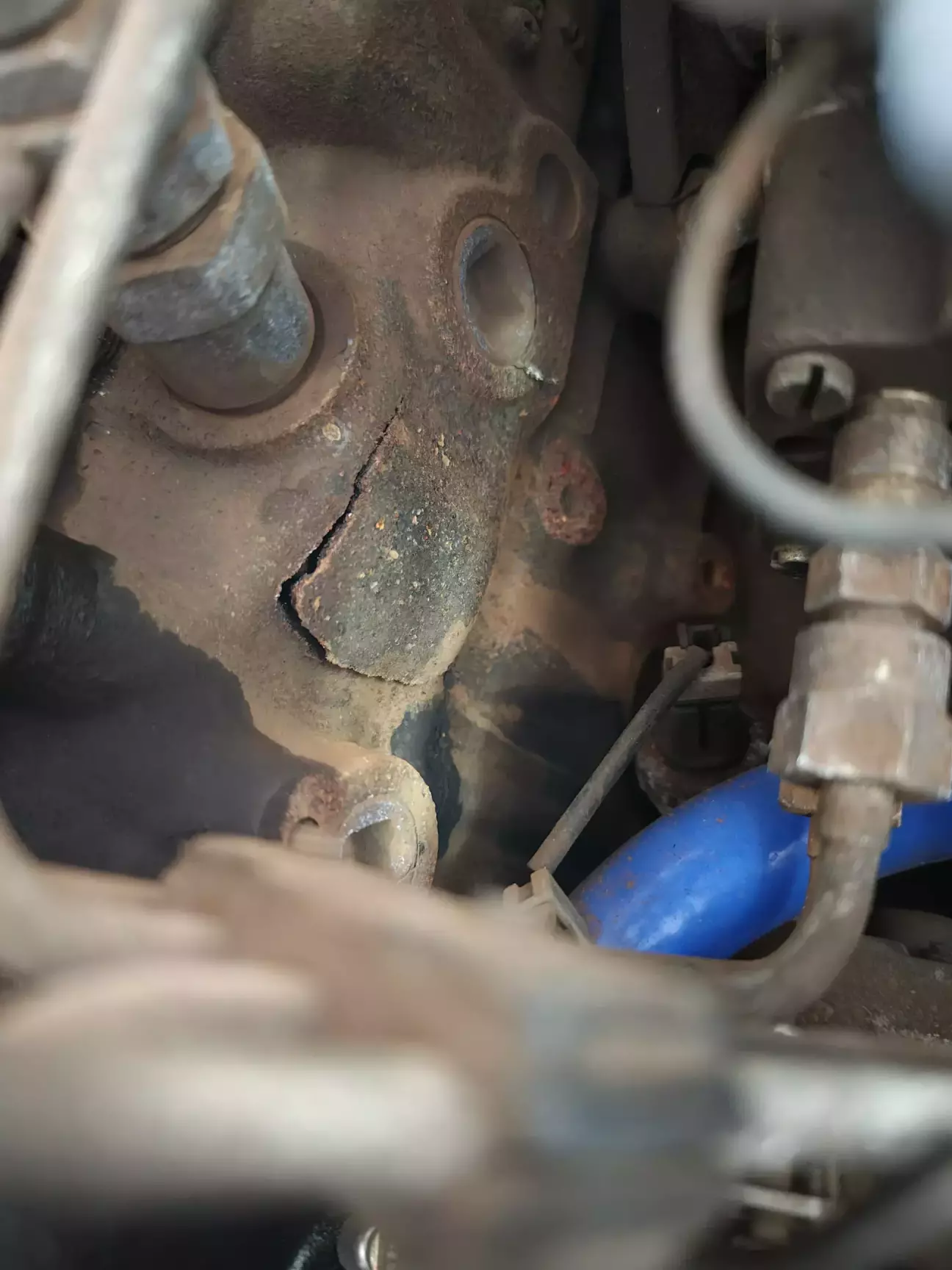 Не пройобуйте заміну ОЖ взимку і взагалі забудьте, що таке вода для двигуна)