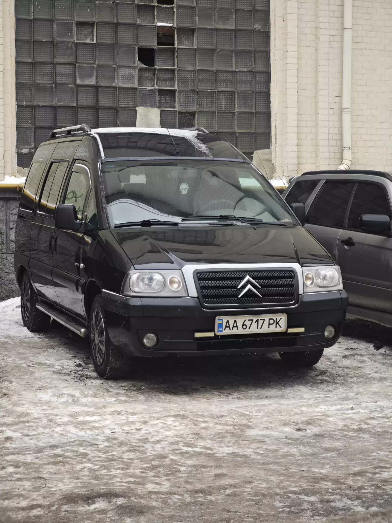 перший погляд на своє нове авто