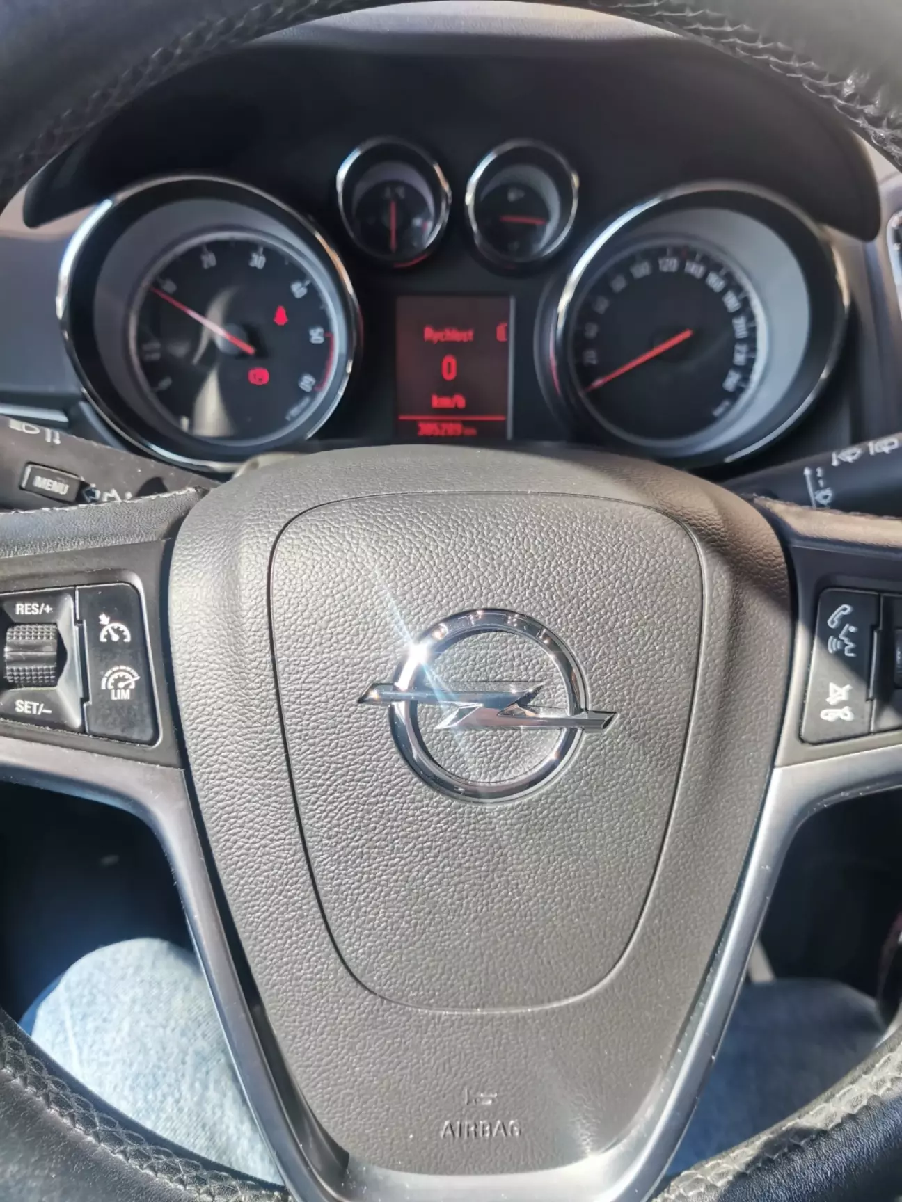 Нова подушка безпеки по кампанії Опеля