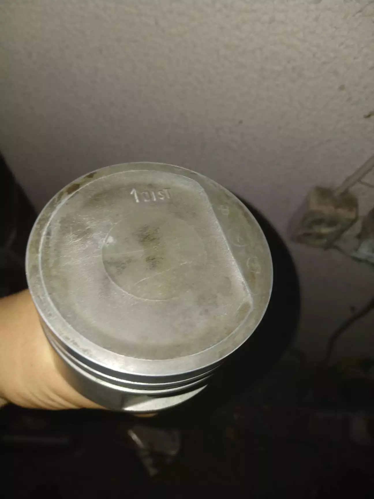 Камера згорання поршня 1.6 з шатуном 1.9