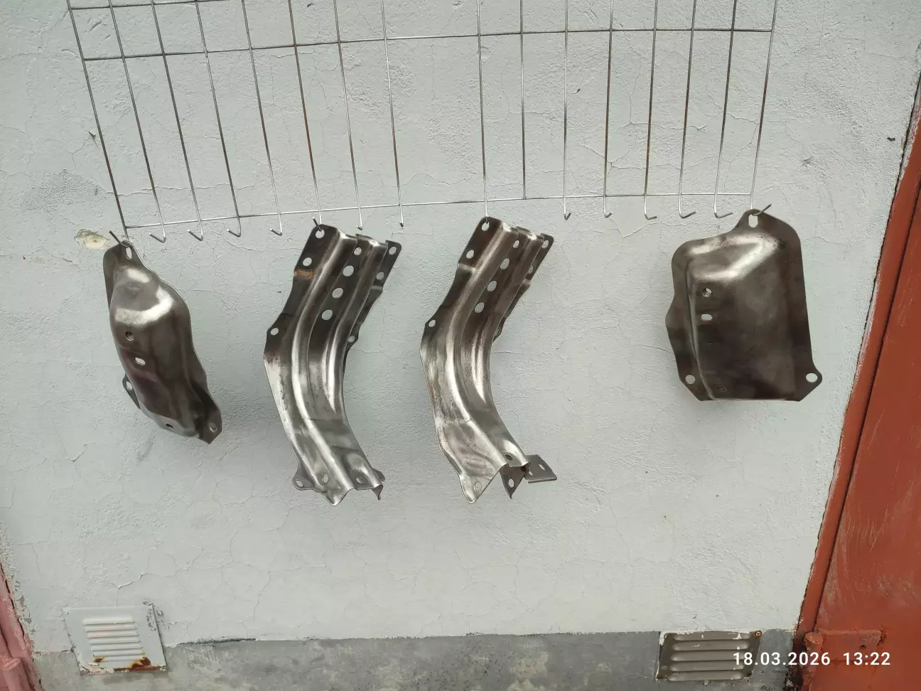 І такому стані комплектуються на авто.