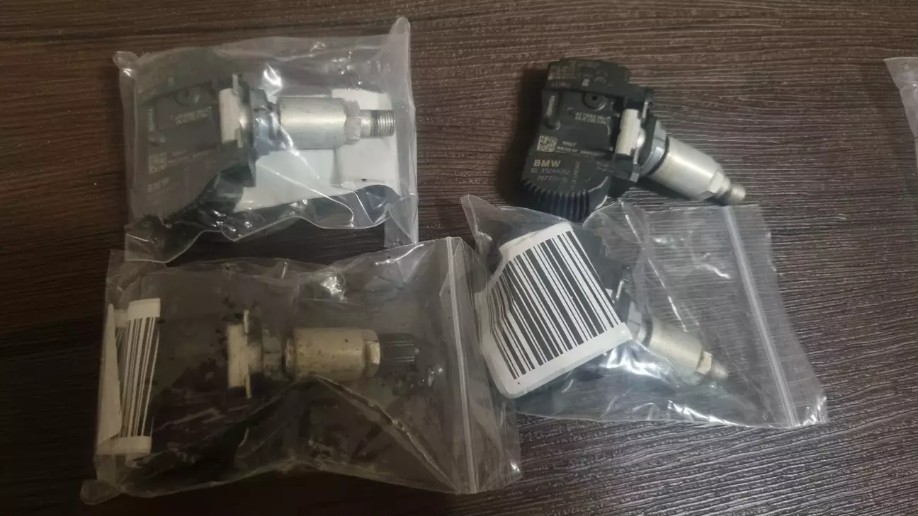 У продажу від ф30