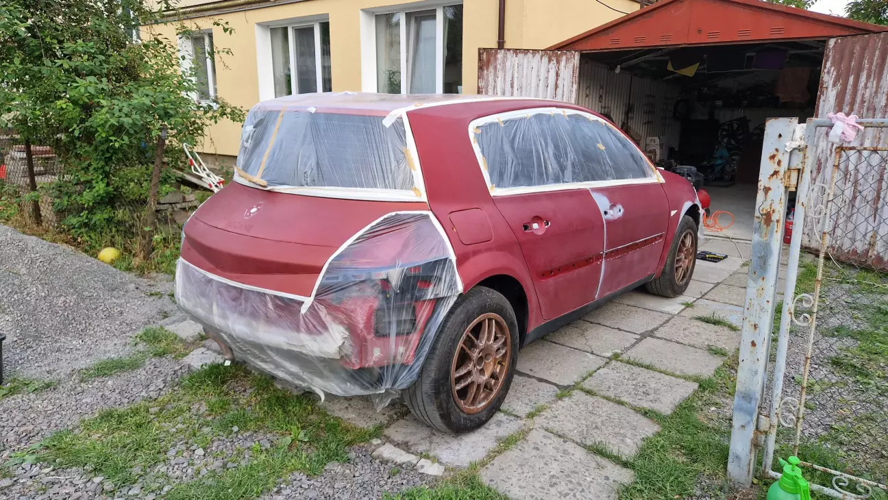 Вигляд заді
