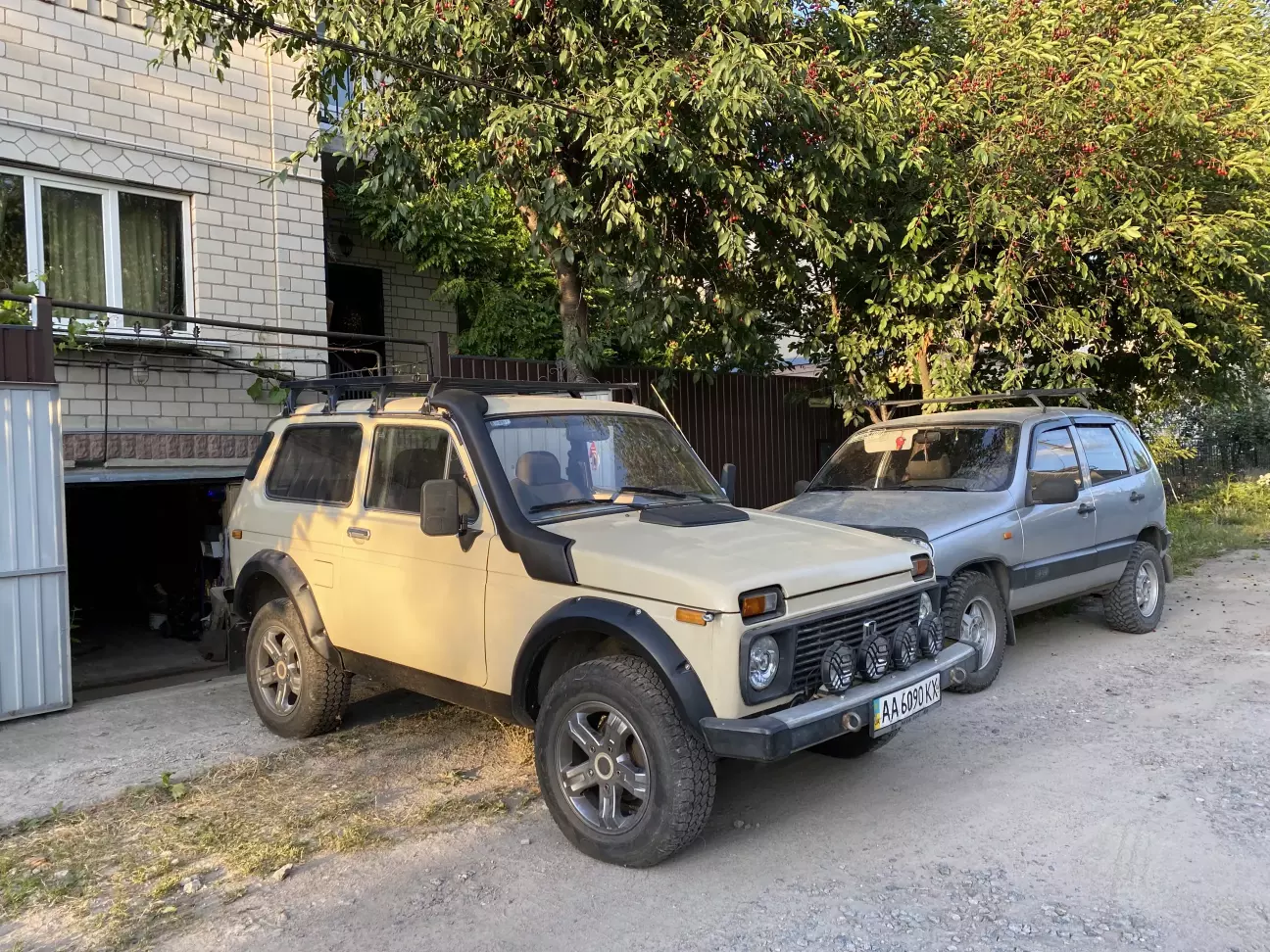 Ну гарно ж? Його не вистачало.