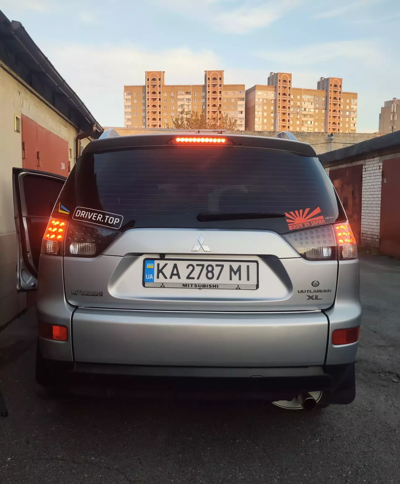 Штатне освітлення стопів Outlander XL
