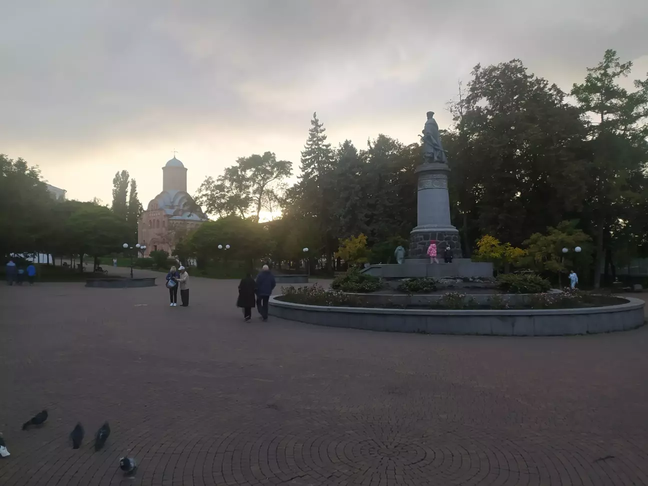 Пам'ятник Богдану Хмельницькому в однойменному сквері
