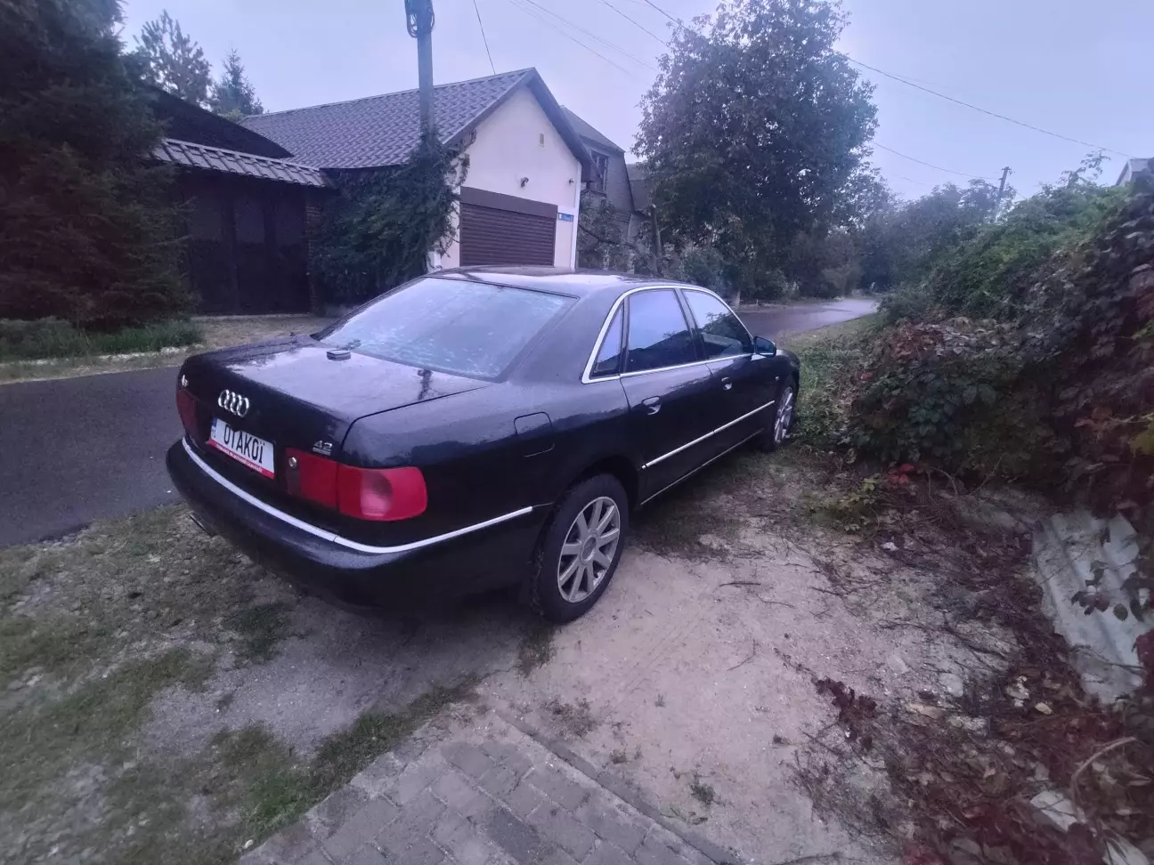 Тільки помив, і сразу в гараж 😁